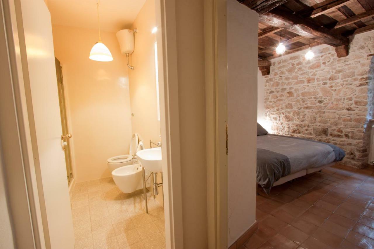 Lelive Bed And Breakfast Sermoneta Buitenkant foto